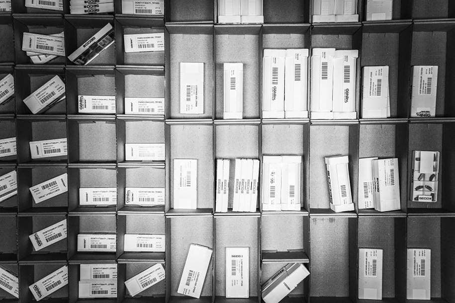 Över hundra år i branschen. Hundratusentals produkter.