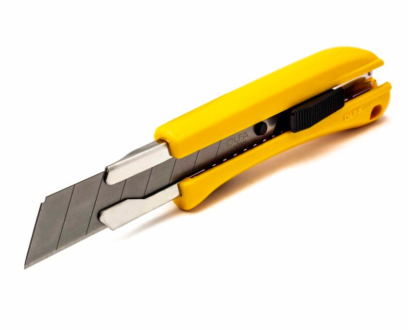 BRYTBLADSKNIV OLFA 174 18MM