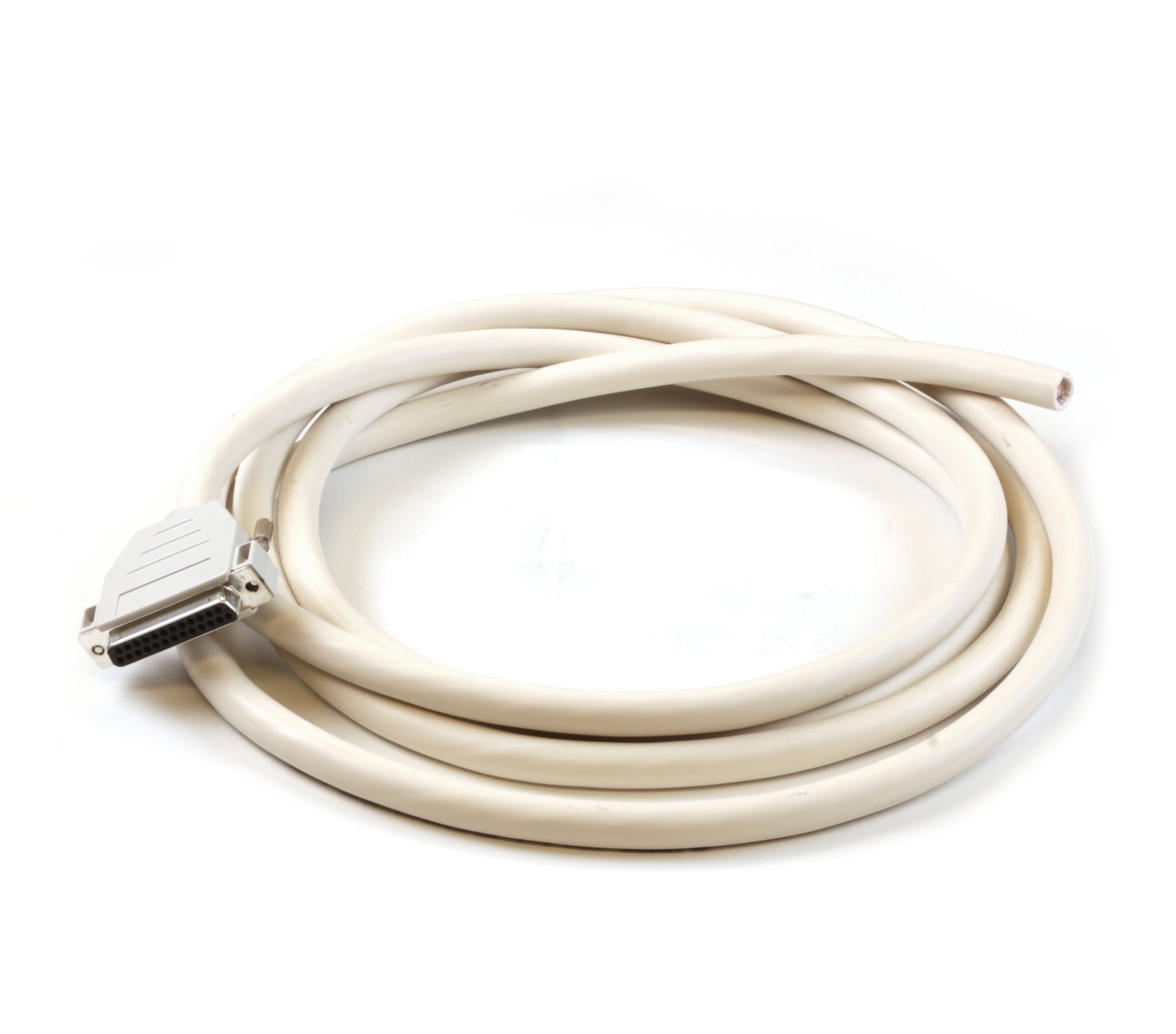 D-SUBKONTAKT M. KABEL 3M