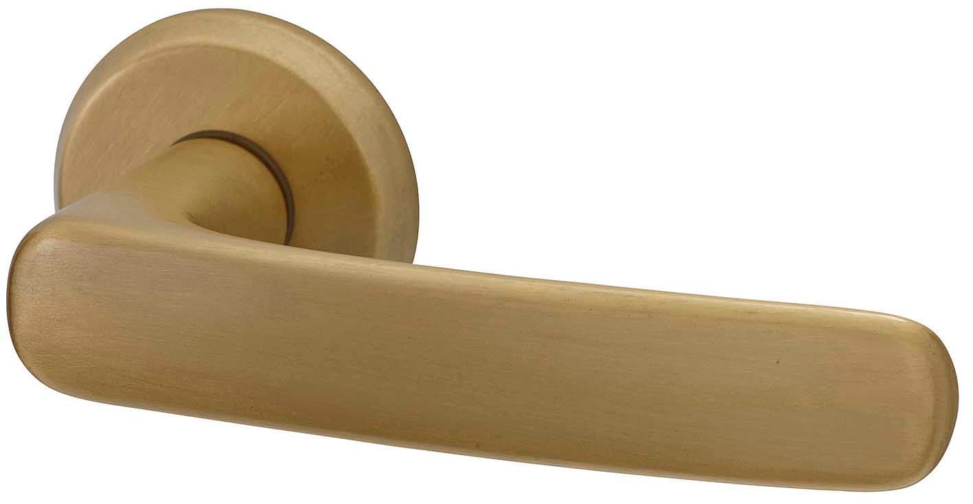 YTTERDÖRRHANDTAG YLVA MMÄ