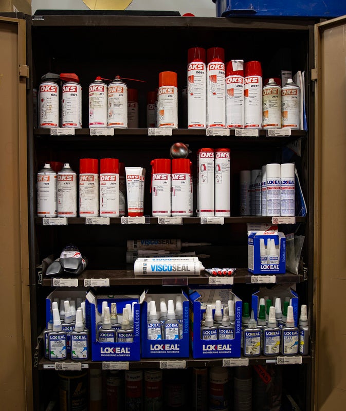 Välj rätt kemikalier & smörjmedel för industrimiljöer