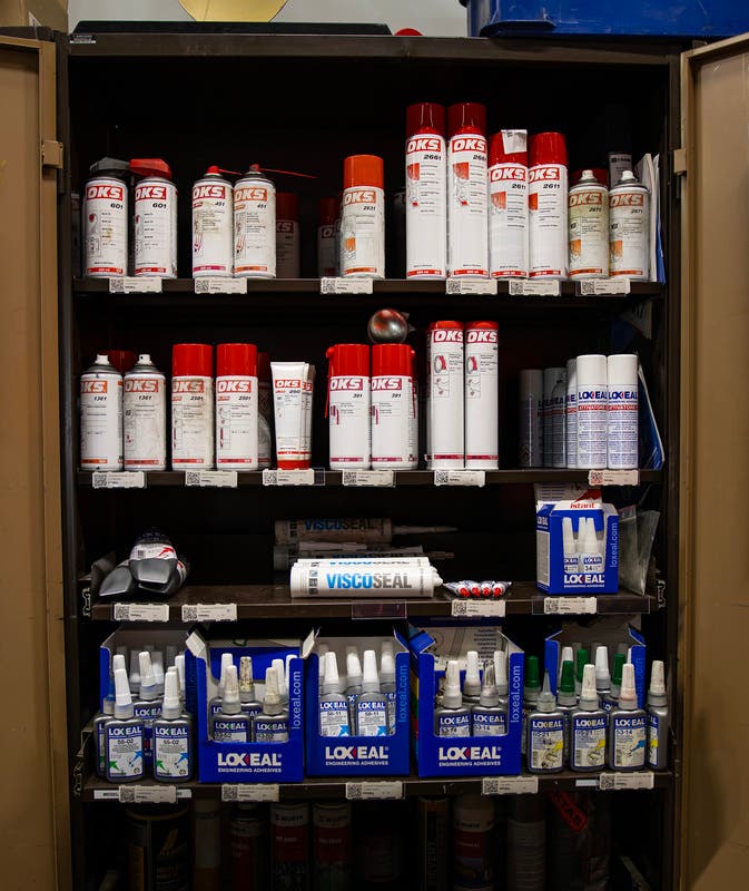 Välj rätt kemikalier & smörjmedel för industrimiljöer