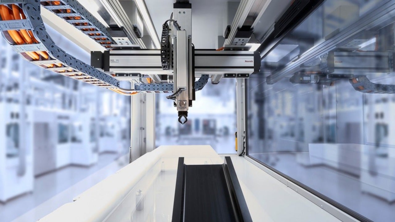 Smarta sensorer i kulskenstyrningar och linjära axlar