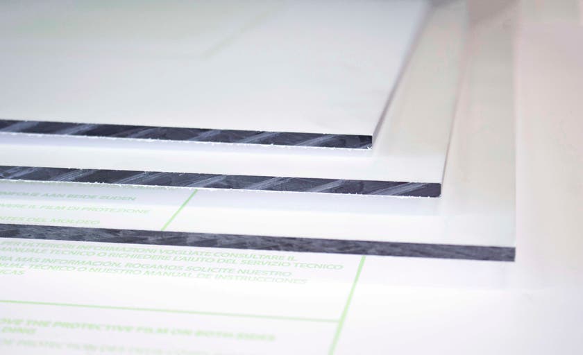 KARBONAT KLAR 2050X1250X3MM