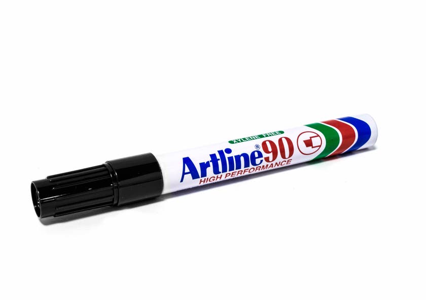 MÄRKPENNA ARTLINE 90-SVART