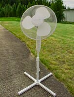 PELARFLÄKT 40CM PÅ FOT TVE 15